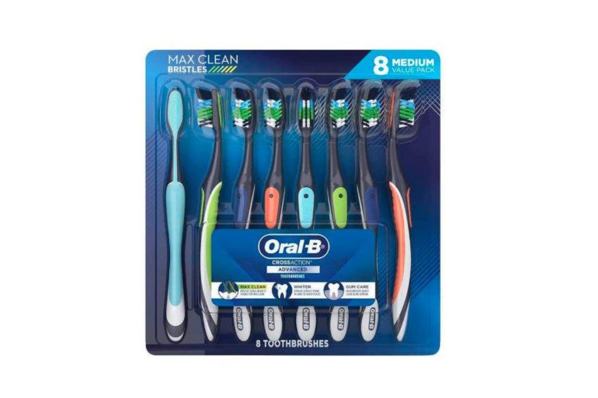 ORAL-B TOOTHBRUSH 8 PACK